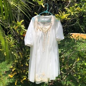 Elegant White Lace Peignoir Set Sz M